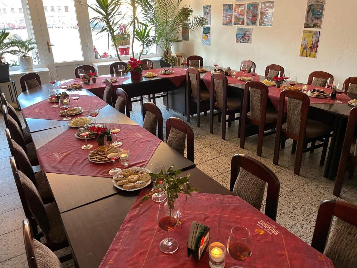 Apartman Netolice 207 Deluxe Zewnętrze zdjęcie