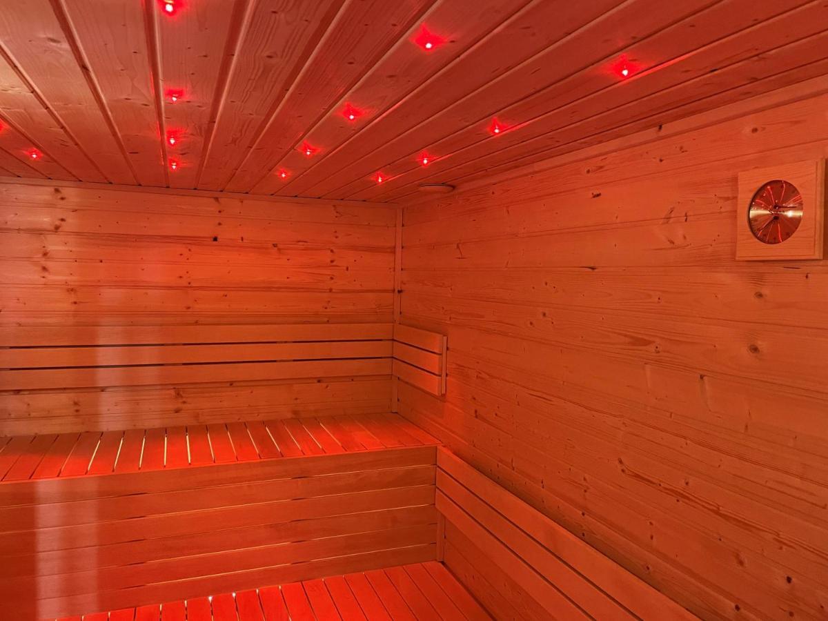 Apartman Netolice 207 Deluxe Zewnętrze zdjęcie